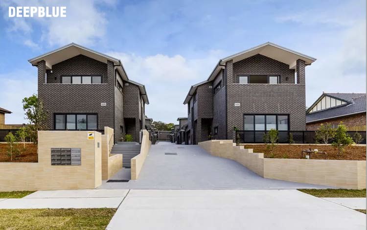 Luxurious Prefabricated Steel House Kits Light Steel Frame Good Earthquake Proof