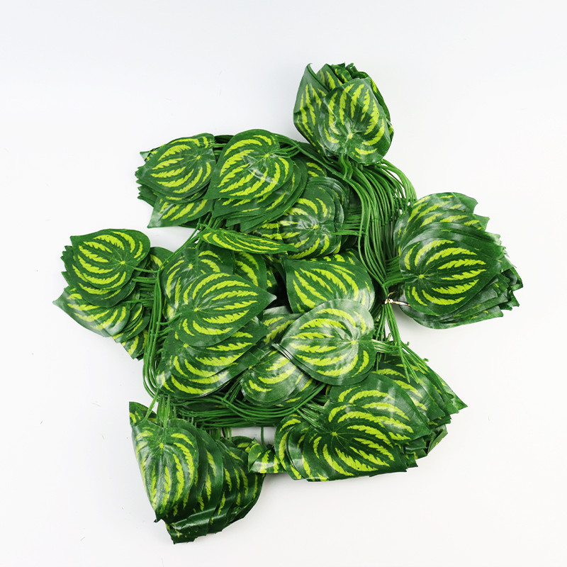 Artificial Ivy