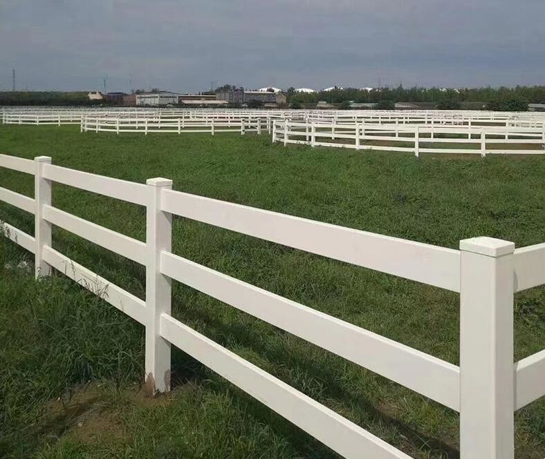 Anti Climb Welded Wire Mesh Fence No Rot 4 Rails Post And Rail White Pvc For Horse Farm