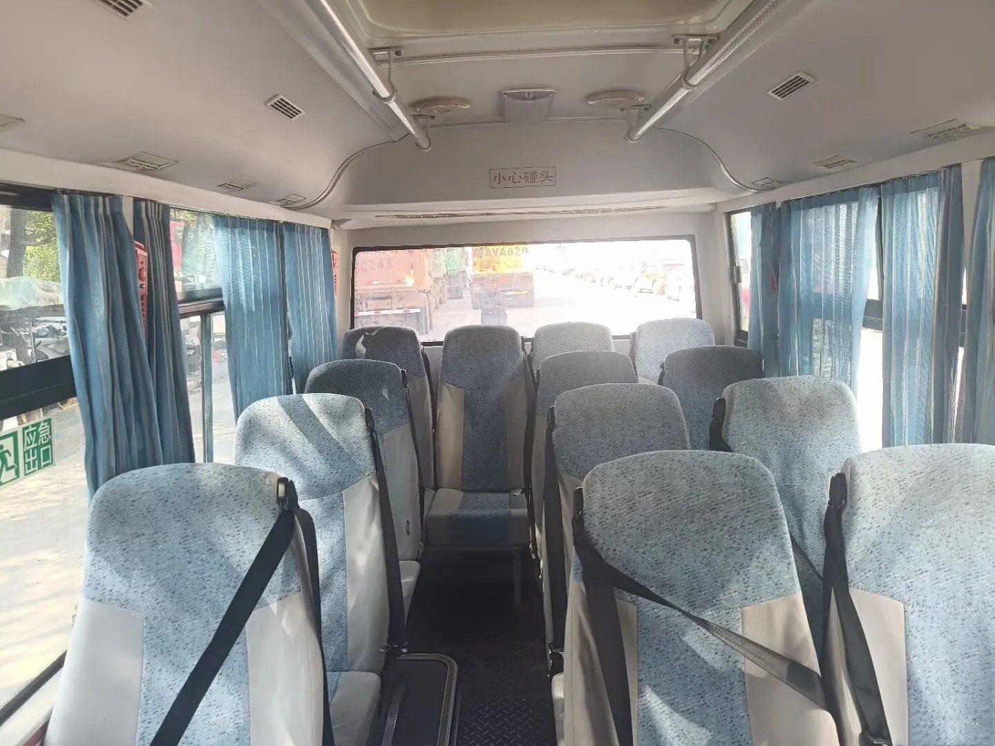 Second Hand Mini Van Front Engine Folding Gate Slidng Windows 14 Seats Used Dongfeng Mini Bus EQ6550
