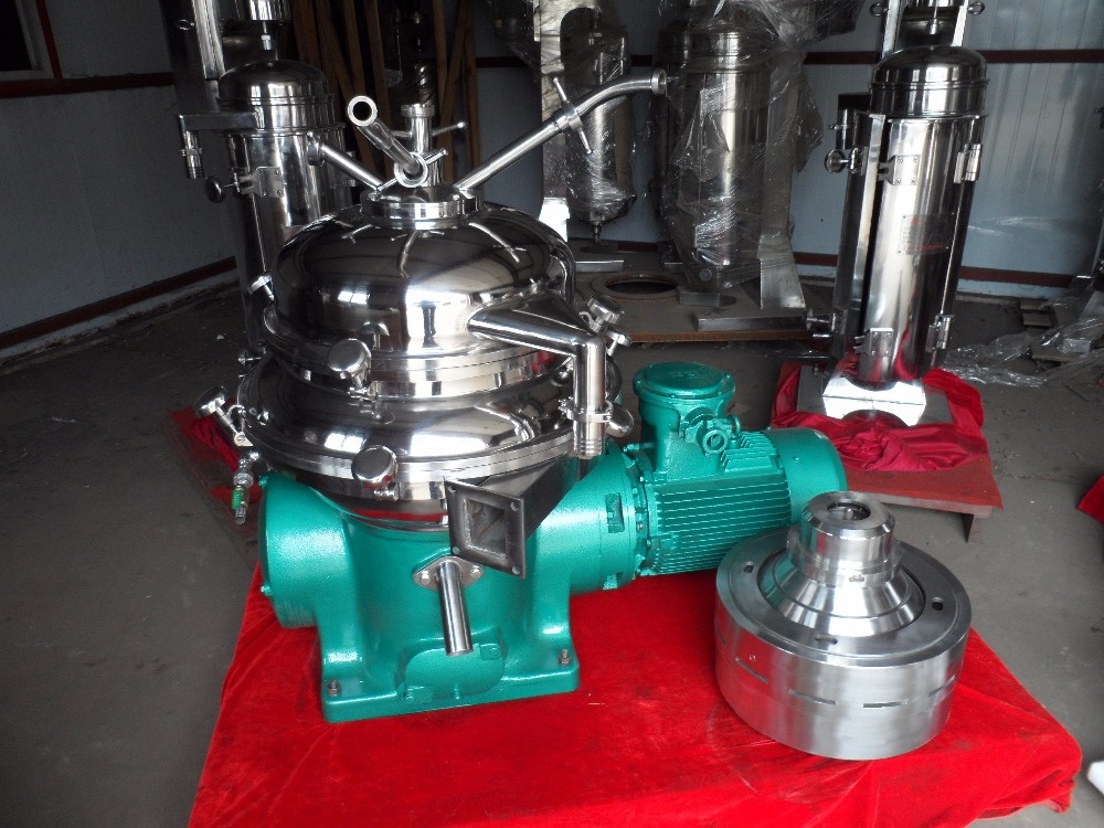 Industrial water oil used disc centrifuge separator price for fermentation broth concentration