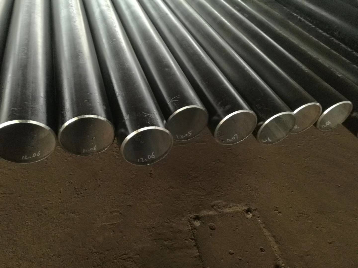 UNS S32100 Seamless Duplex Stainless Steel Pipe Welded 1 / 2" - 48” OD