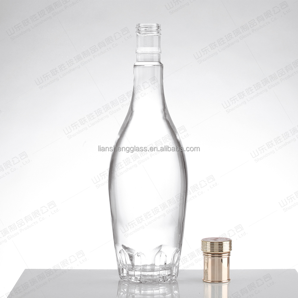 Industrial Acceptable OEM/ODM Glass Wine Bottle with Spray