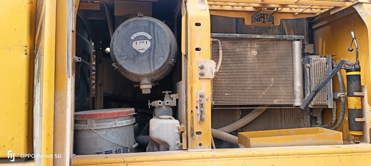 Used Komatsu 215-10 Medium Excavator in Stock Used Komatsu PC100 Excavator