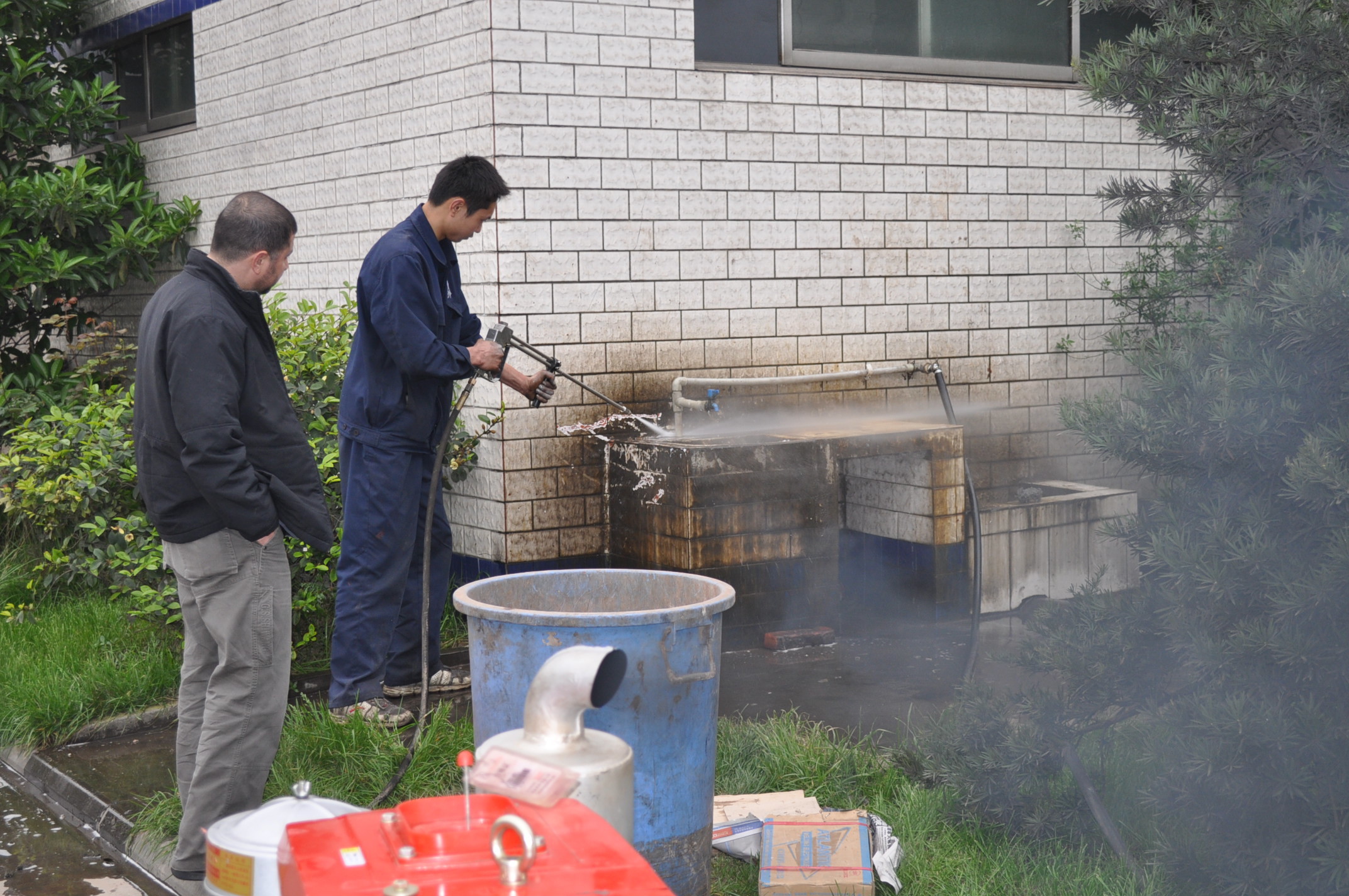 OEM 800bar High Pressure Water Jet Cleaning Machine Heavy Duty Rust Proof Water Blaster