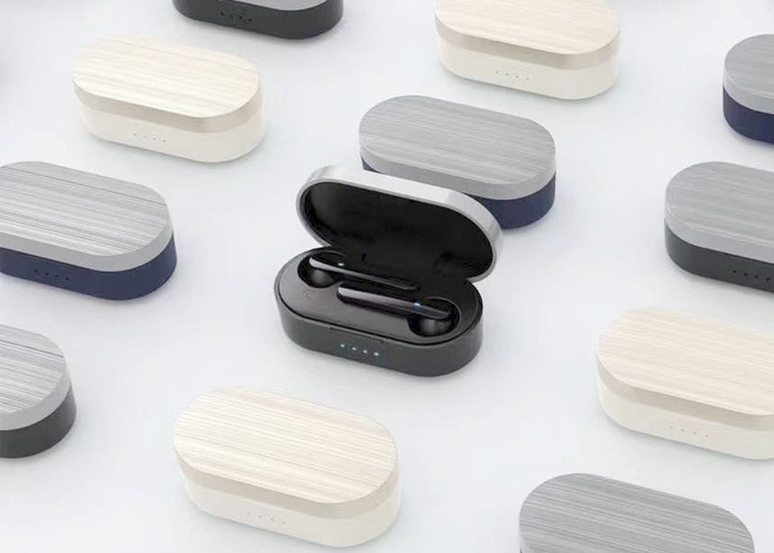 500mAh Capacity Metal box New Wireless Earbuds With Noise Reduction Function