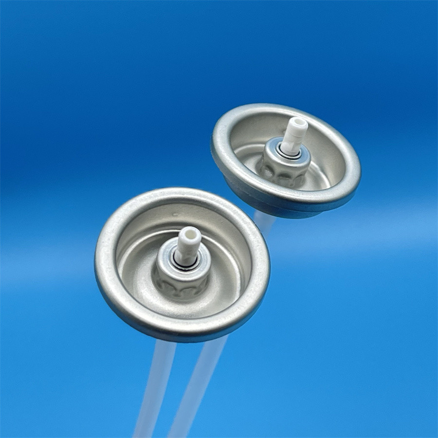 Carburetor Cleaner Applicator for Efficient Automotive Carburetor Maintenance