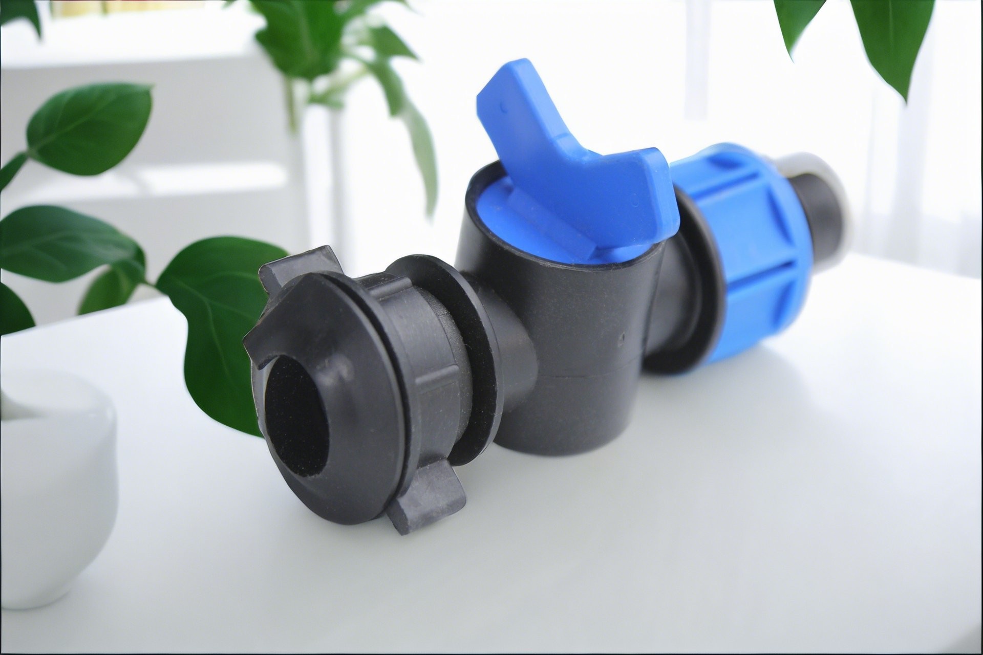 Water Pressure Resistant 16 soft belt single lock female bypass valve with UV Protection