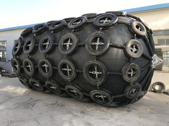 High Energy Absorption Yokohama Rubber Boat Fender Ship To Quay