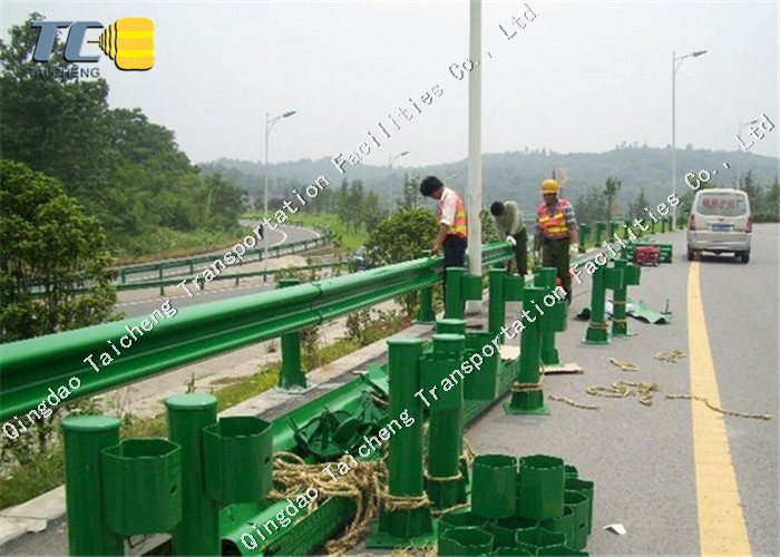 Hot Sale Curved Guardrail Galvanized Steel W Beam Roadway Highway Crash Barriers
