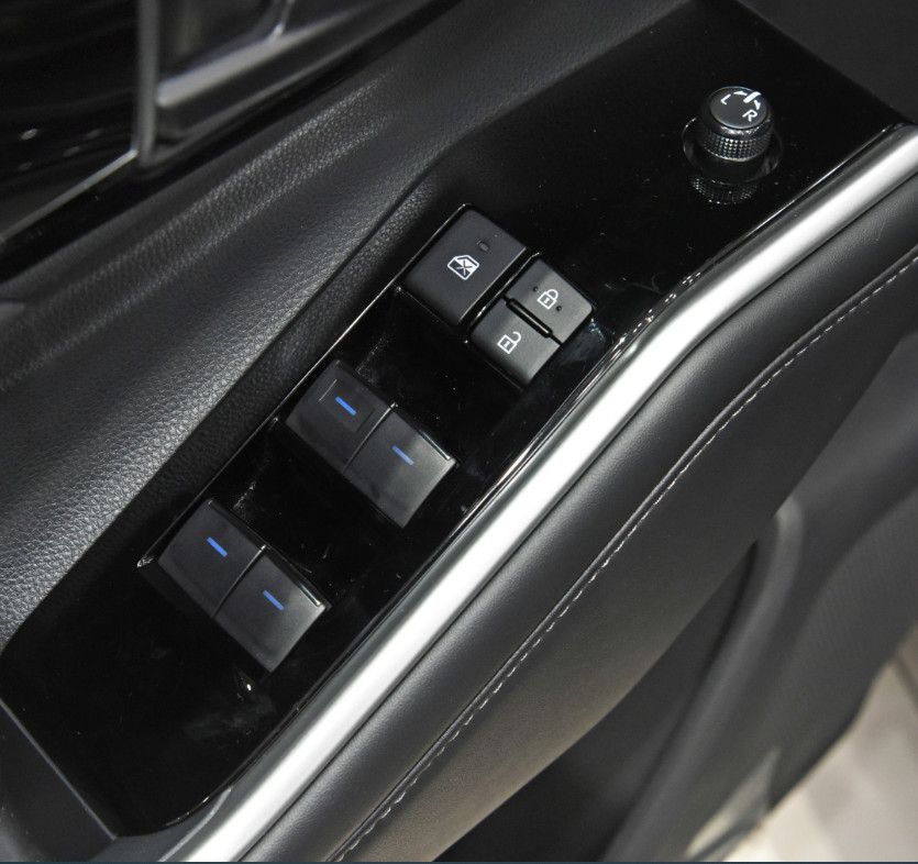 Factory Price Hybrid Highlander Double Motor 2.5L 4WD 192 HP 7 Seats SUV
