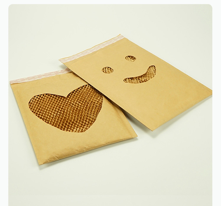 Plastic Free Biodegradable Paper Mailing Bags Honeycomb Cushion For Delivery
