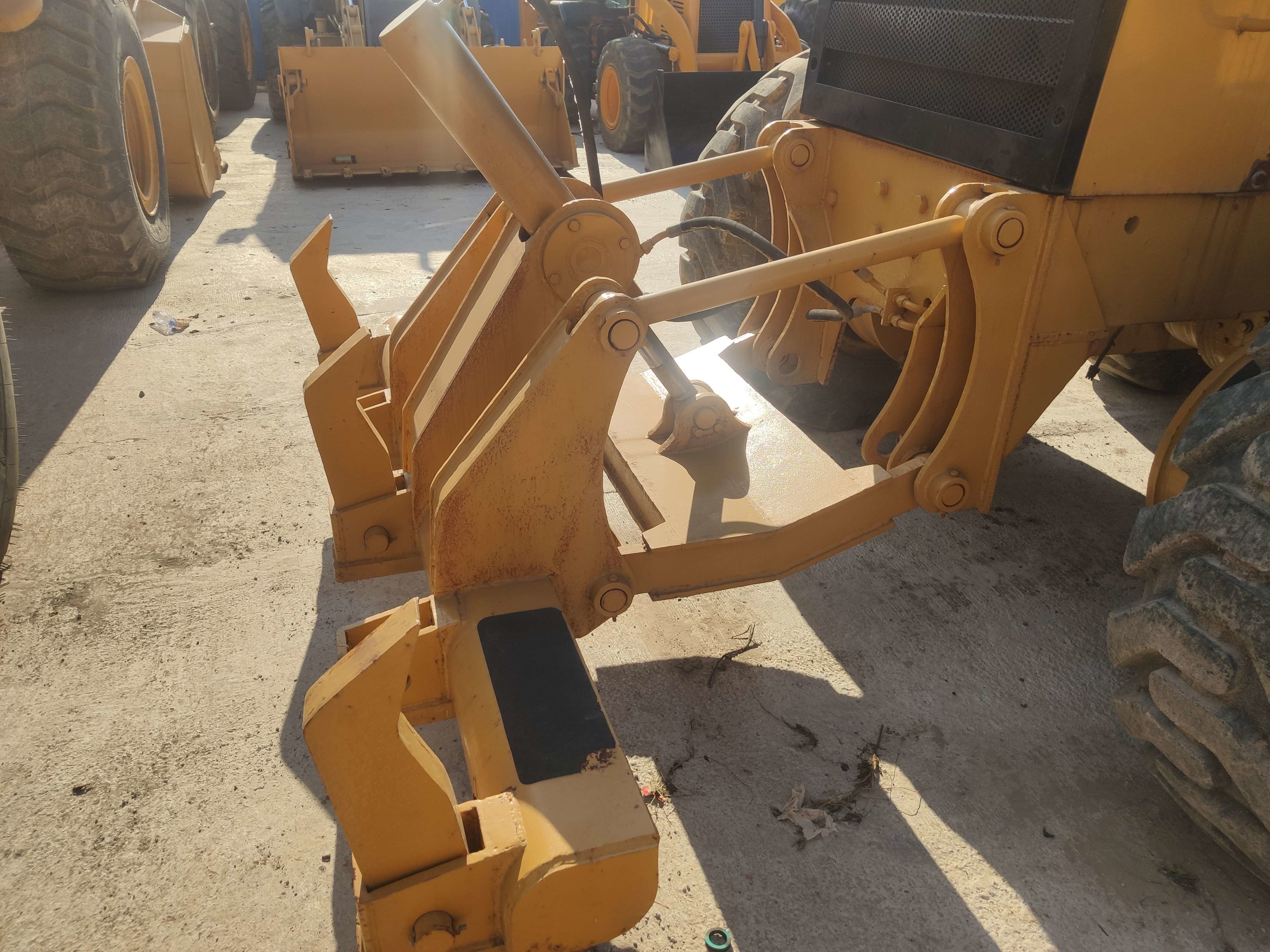 Caterpillar 140H Used Motor Grader CAT 140 Construction Machinery