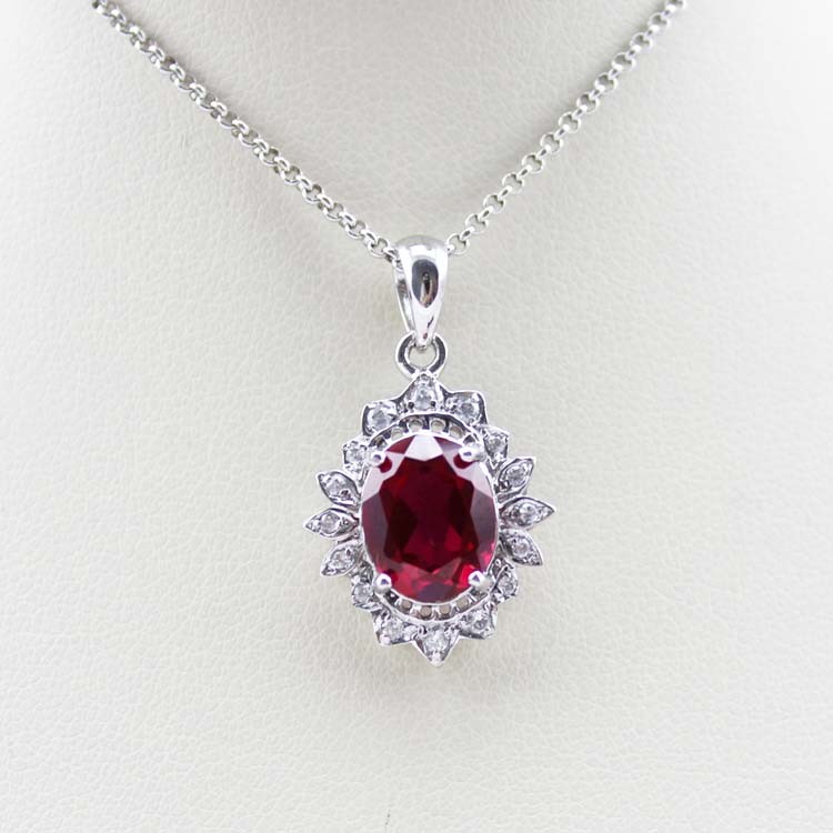925 Silver Oval Ruby Cubic Zirconia Pendant Necklace (FP033)