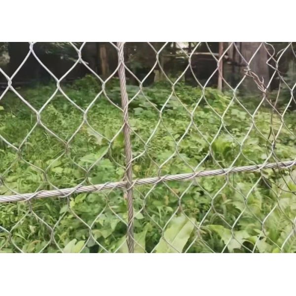 Lightweight Flexible SS316 Wire Rope Mesh with Easy Installation for Security Fence