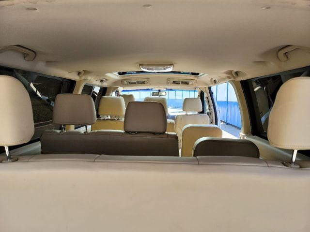 Toyota 2TR Engine 2011 Year 13 Seats Used Mini Bus