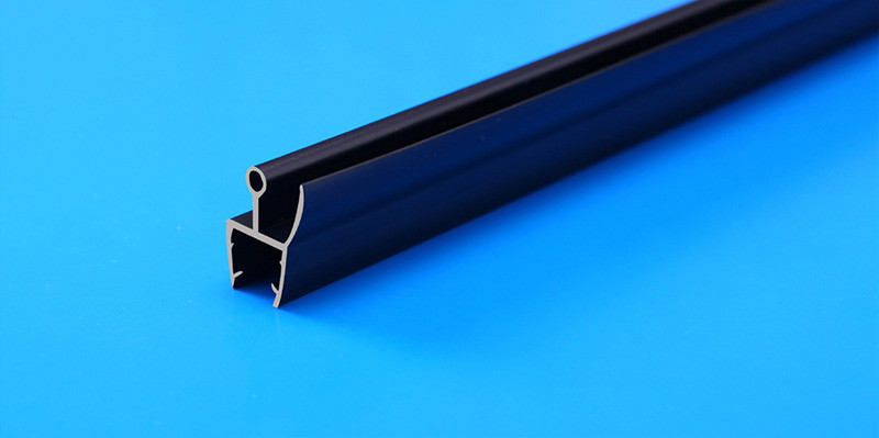 Surface Smooth Shower Screen Seal Strip Erosion Resistant Easy Installation