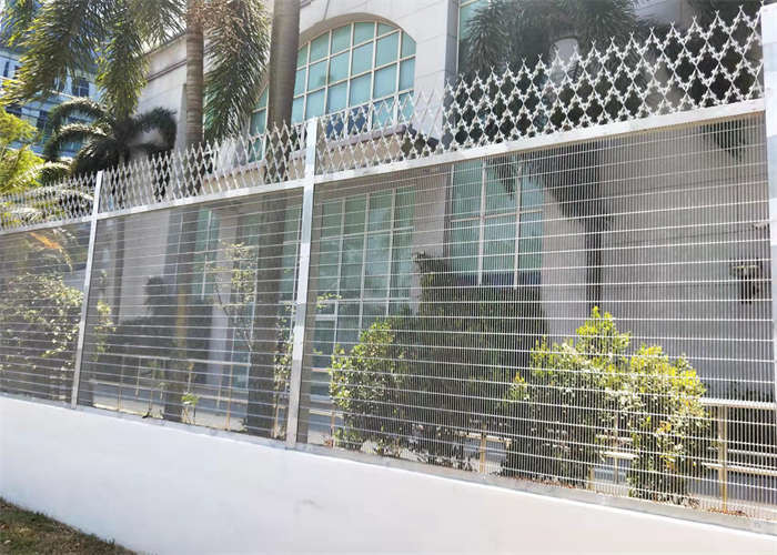 Anti Climb Welded 358 Security Mesh 12.7X76.2mm For Prison