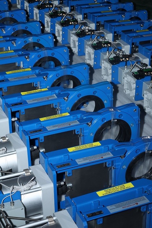 Slurry knife gate valve