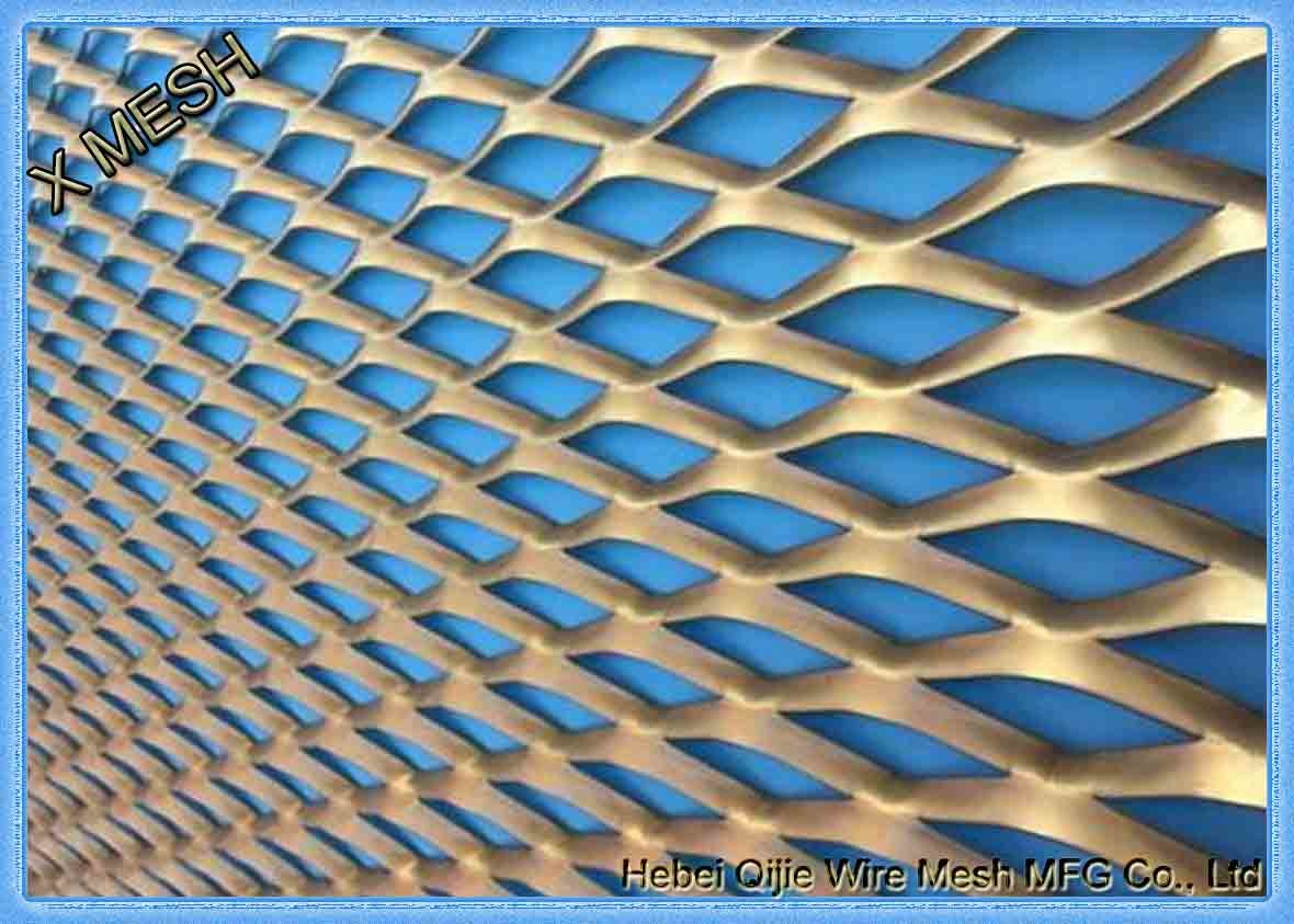 Silver Expanded Metal Mesh , Hot Galvanized Steel Welded Wire Mesh For Ceiling Tiles