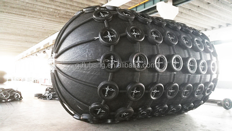 High Performance Pneumatic Rubber Fender For Ship Berthing And Docking 2m X 3.5m