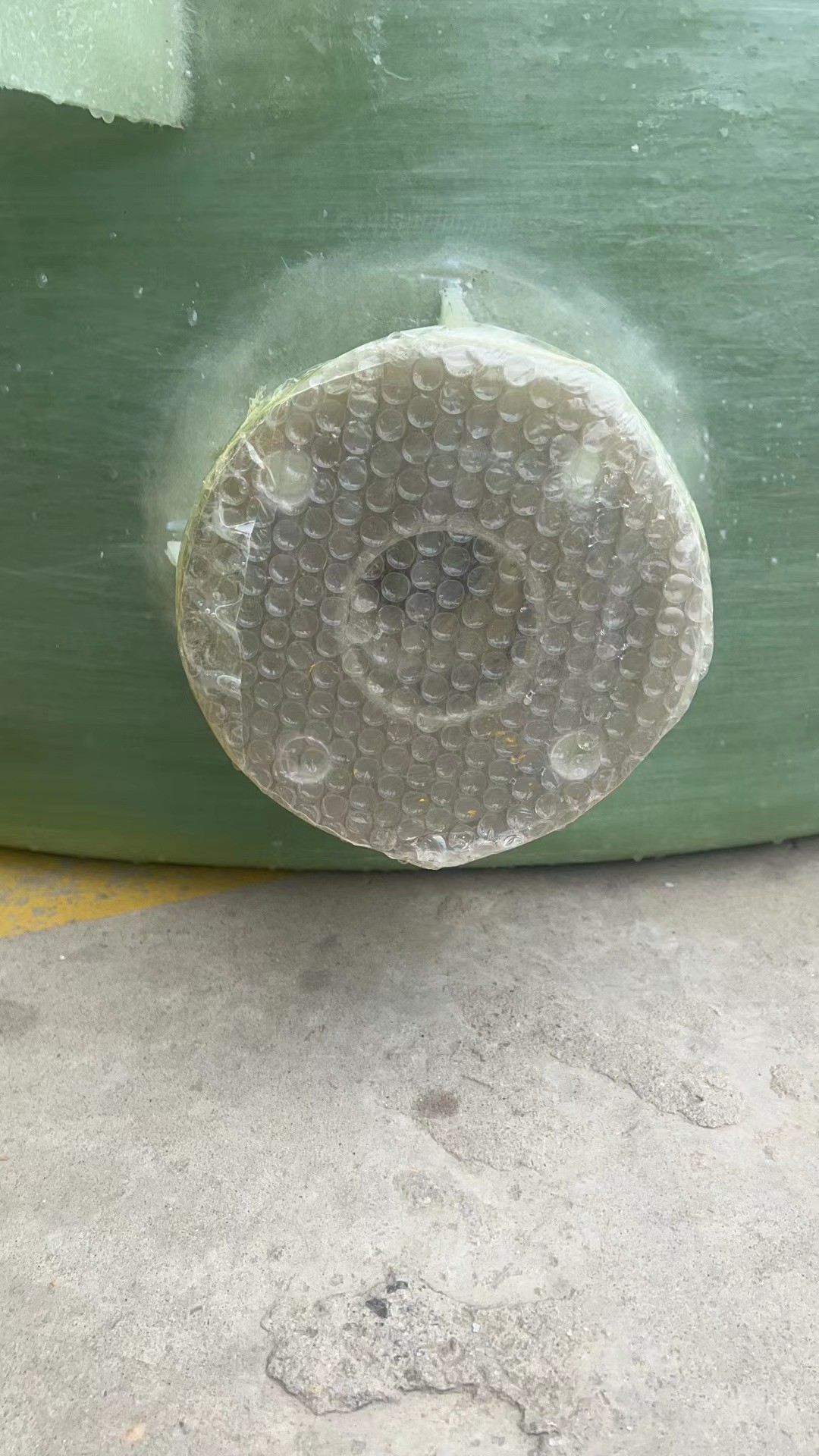 Antiseptic Frp Cylindrical Storage Tank Cross Wound Sewage Treatment 1800mm