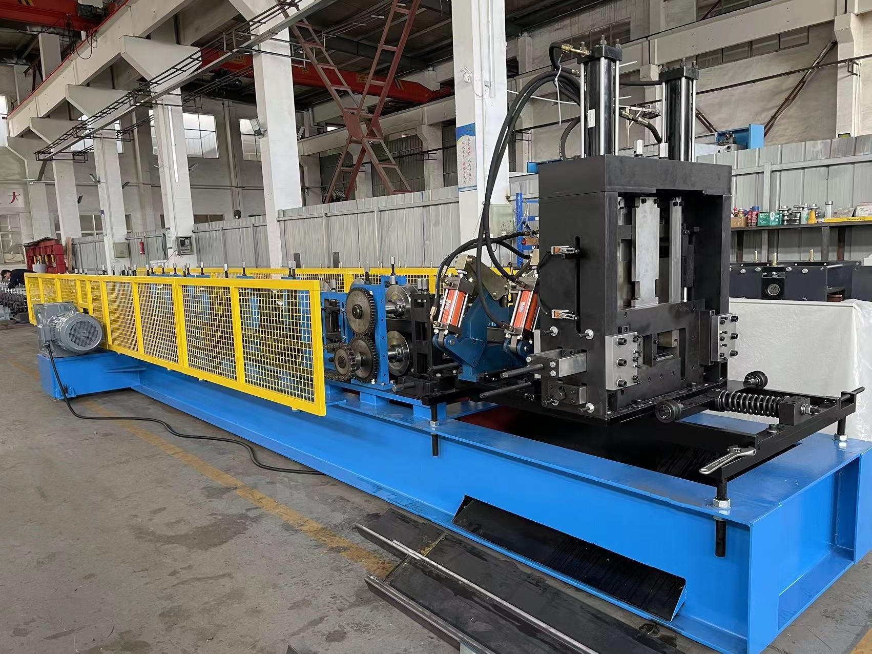 1.5-3.0mm Thickness Galvanized Steel Automatically Width Adjustable CZ Purlin Roll Forming Machine