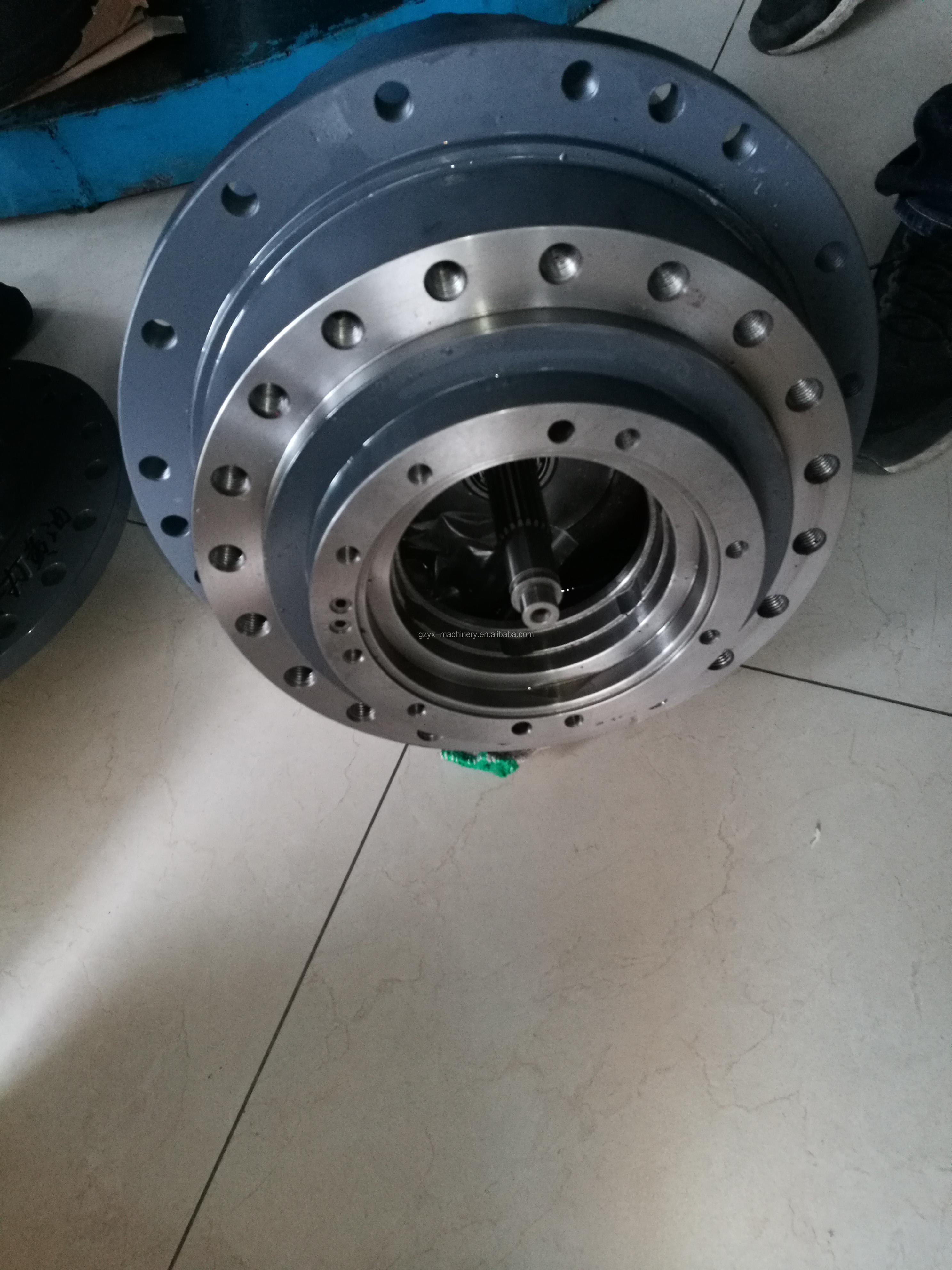 100KG SK120-5.5 SK120-6 Travel Motor KOBELCO Gear Reducer Box