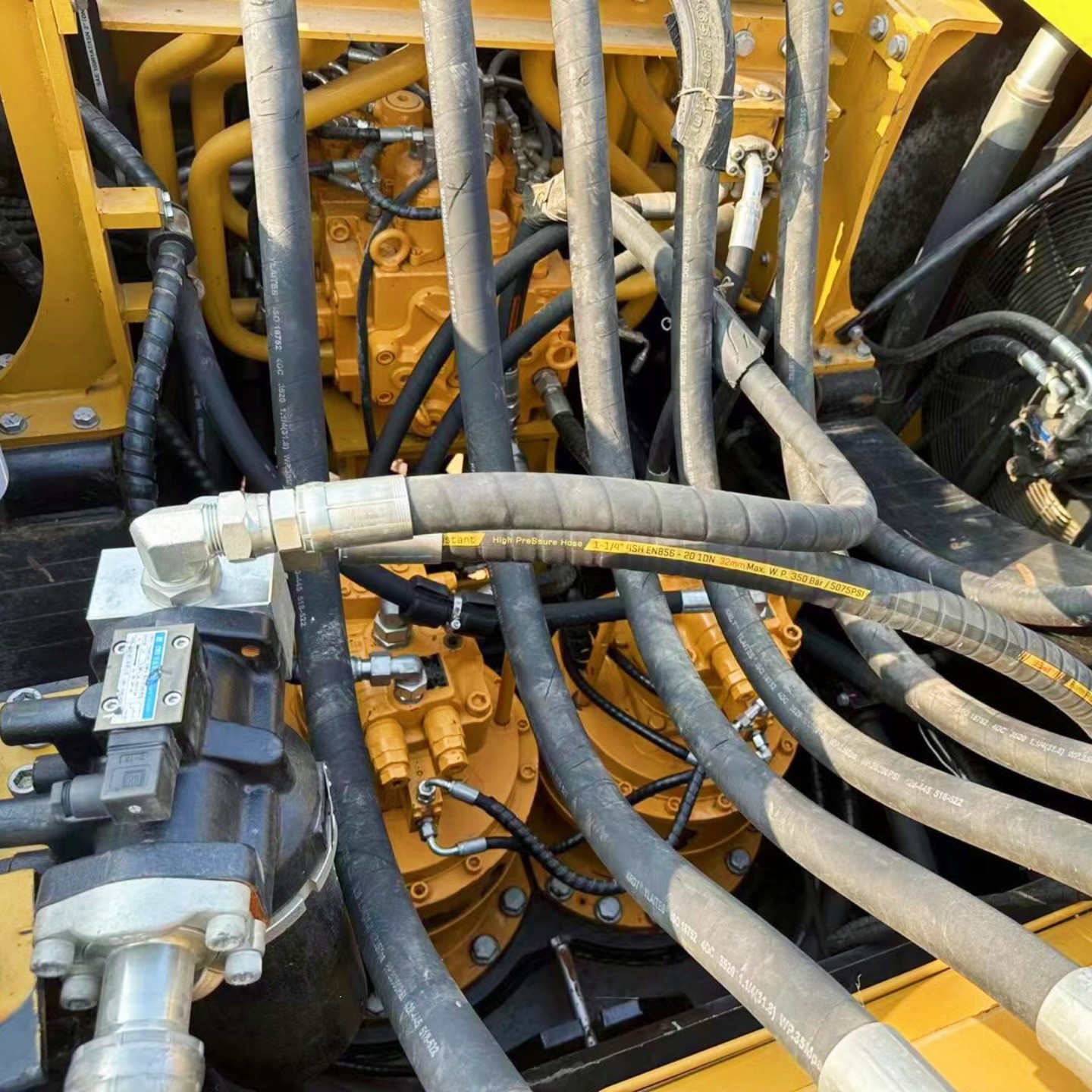 SANY750H Excavator with ISUZU Engine and 4.2 m3 Bucket Capacity Made in 2021 Year Model