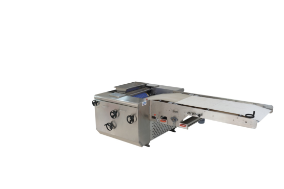 Small Scale Soft Biscuit Bakery Equipment 100kg/H Cookies Making Machine