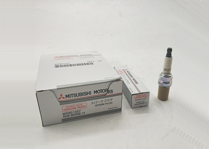 Hyundai Mazda Suzuki Mitsubishi Jaguar Spark Plug MS851357 BKR5E-11