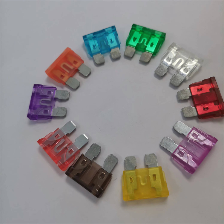 Dissmann 32VDC Automotive Blade Fuses ATC/ATO Fuse for Electric Mobility