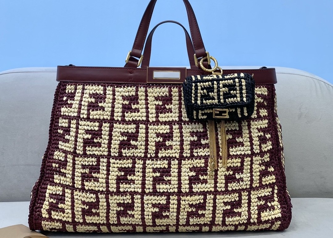 High Capicity 42cm Tote Shopper Bag , Handmade Straw Woven Tote Bag