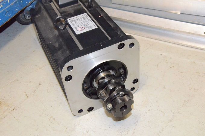 USAMED-20-TV11|  YASKAWA Servo DrivOriginal New 3 Working Days Delivery 0