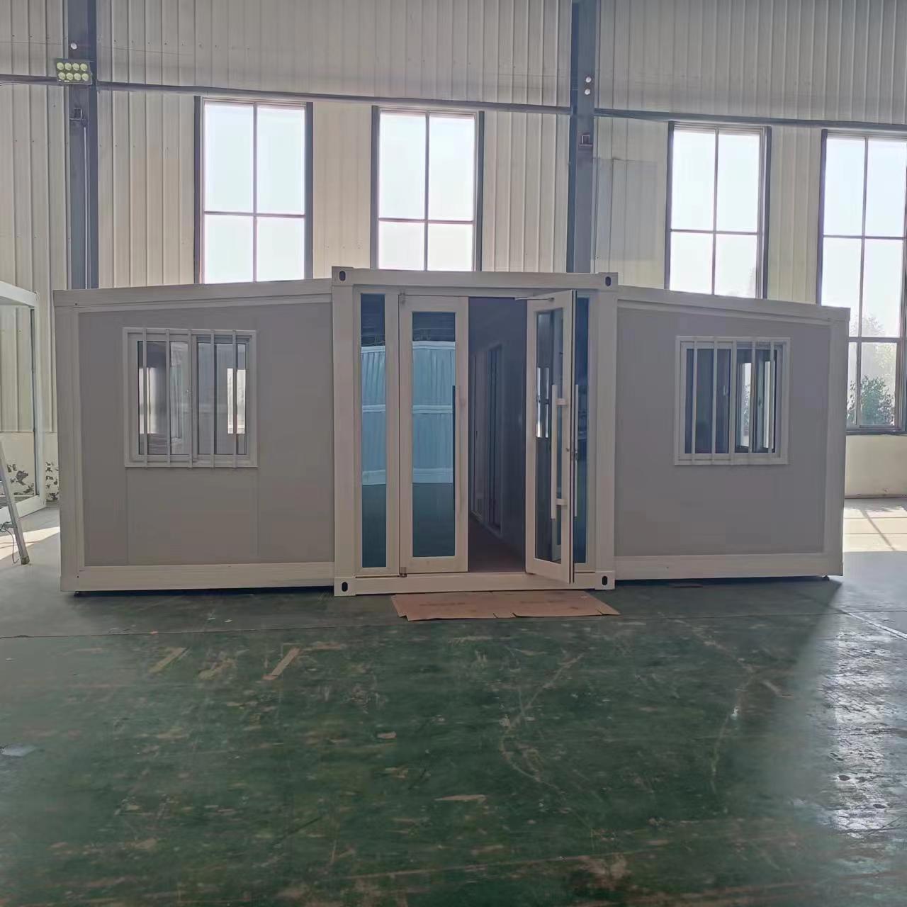 Steel Structure Luxury House Villa 20ft 40ft Flat Pack Expandable Container House