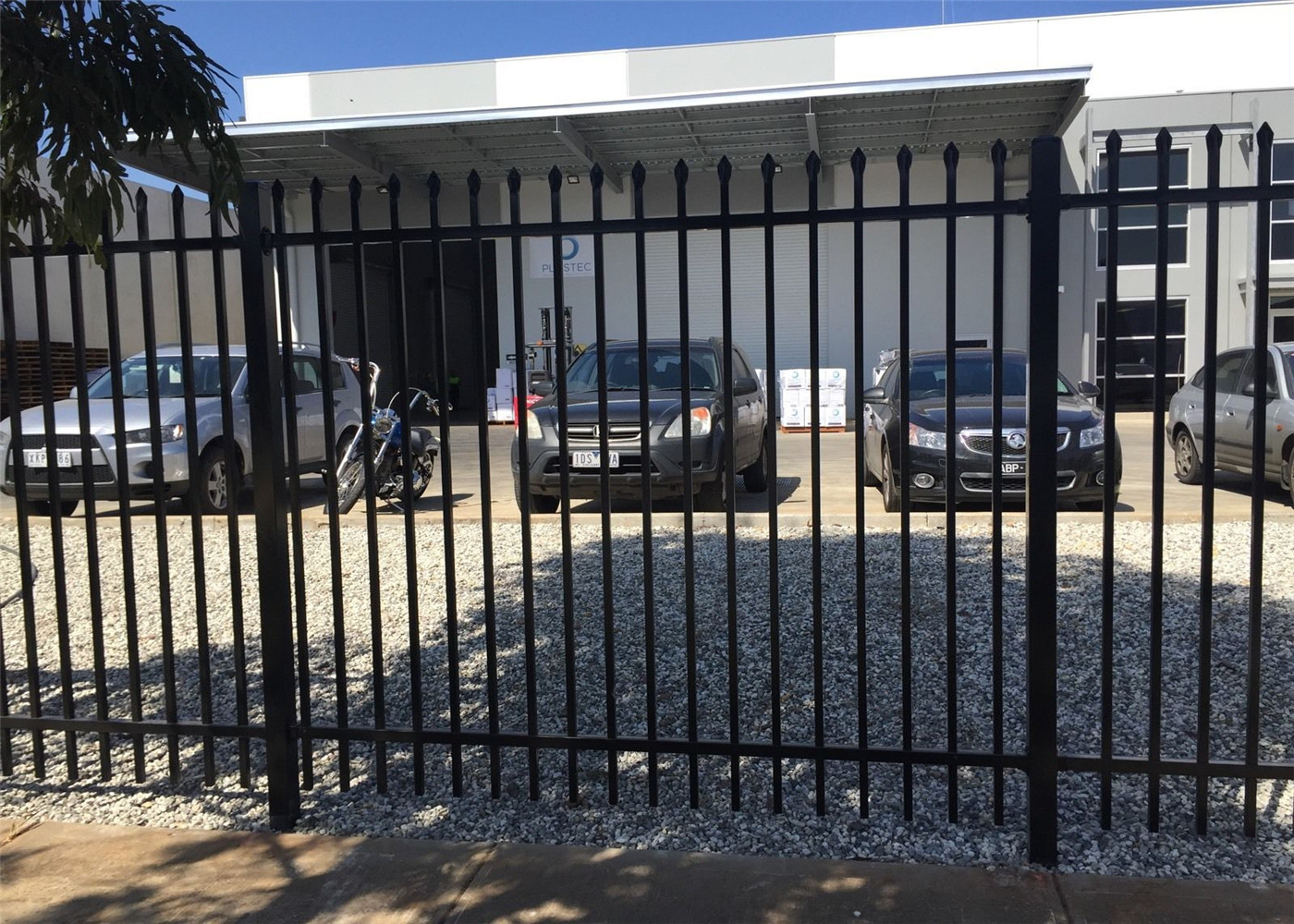 Electrostatic spray zinc steel fence ornamental iron fence of protecting Steel Fence