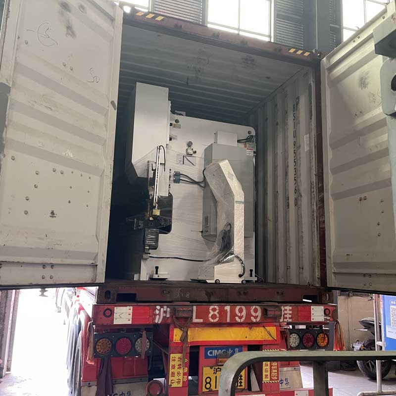 250T 3200MM CNC Hydraulic Press Brakes With Angle And Length Automatic Correction