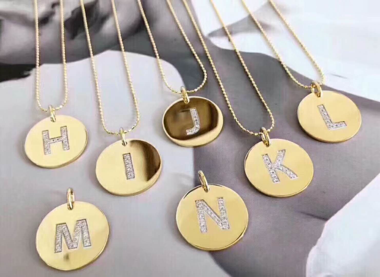 Latest Design 925 Silver Golden Bar Necklace Pendant Chain with Shine 108