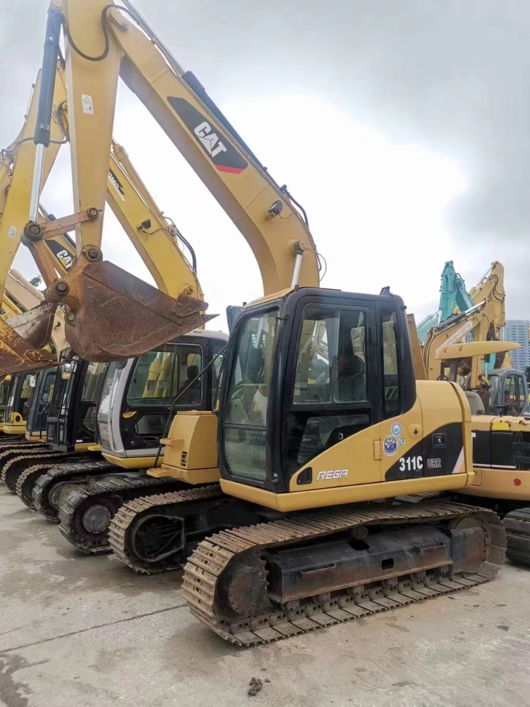 second hand cat311 excavator , good performing available for a fair price