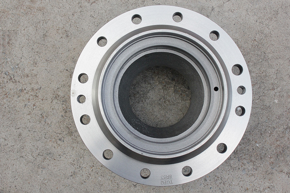 Vol-vo EC750C Excavator Final Drive Parts Swing Shaft Housing