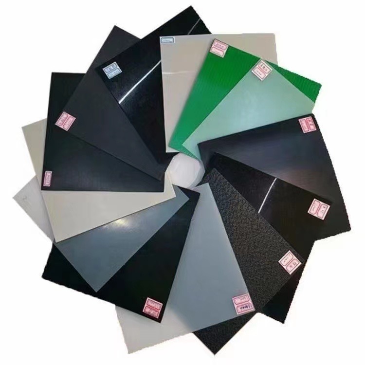 HDPE Black Fish Farm Pond Liner Plastic Geomembrane for Fish Pond Industrial Design Style