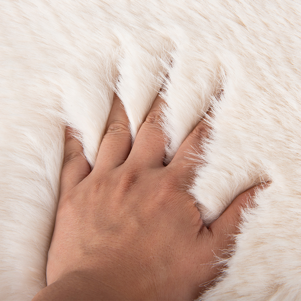 Soft and Cozy 100% Polyester Tricot Knitted Brushed Faux Fur Fabric for Ladies Coat