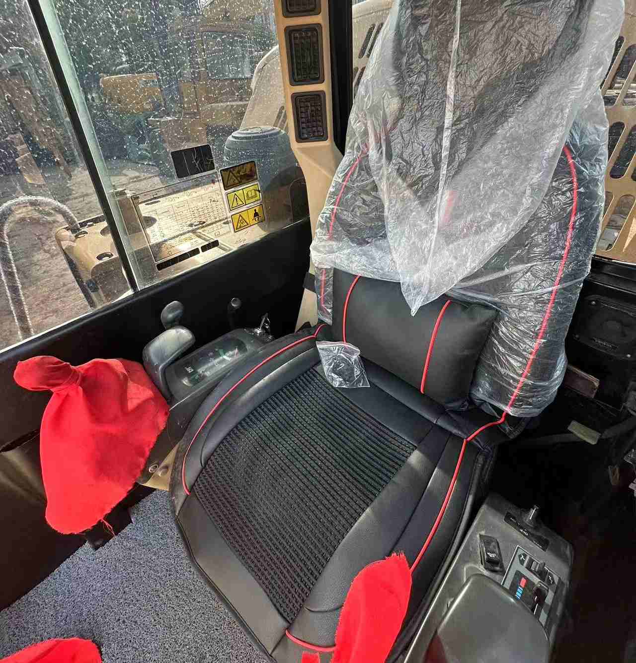 Cat 306D Excavator Cab