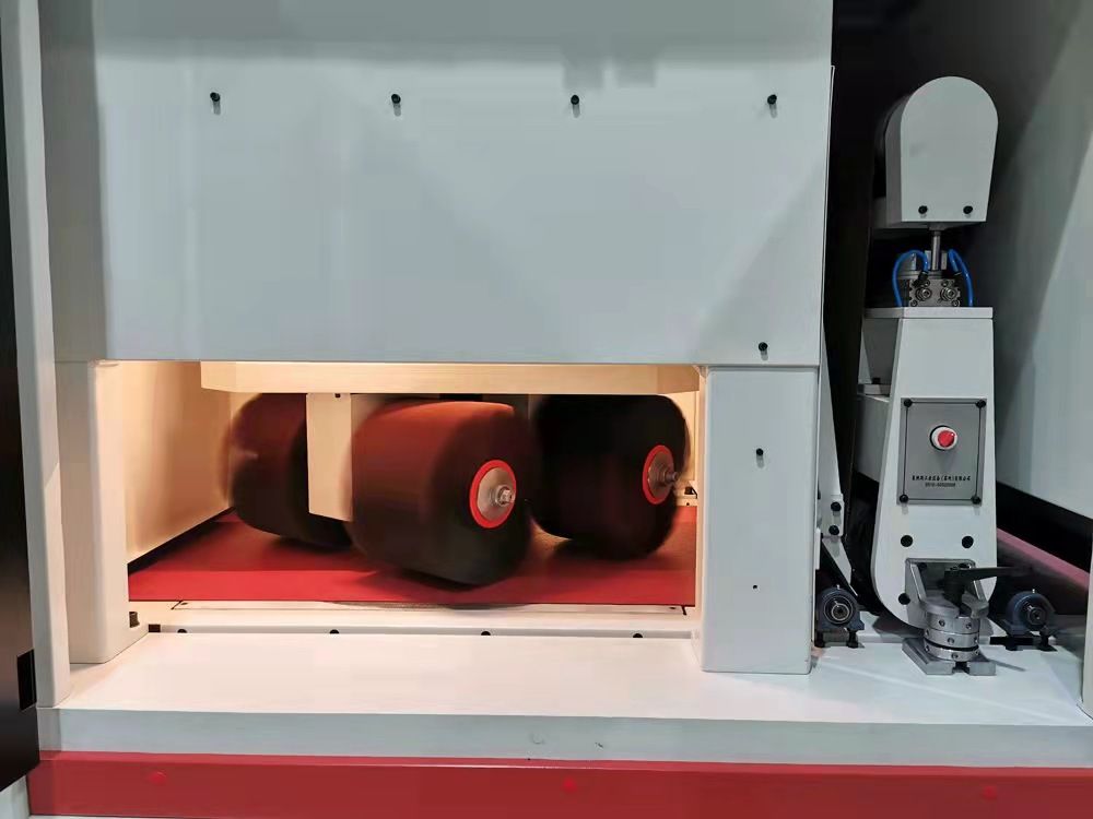 500mm 800mm 1000mm Metal Deburring Machine Edge Rounding For Restaurant