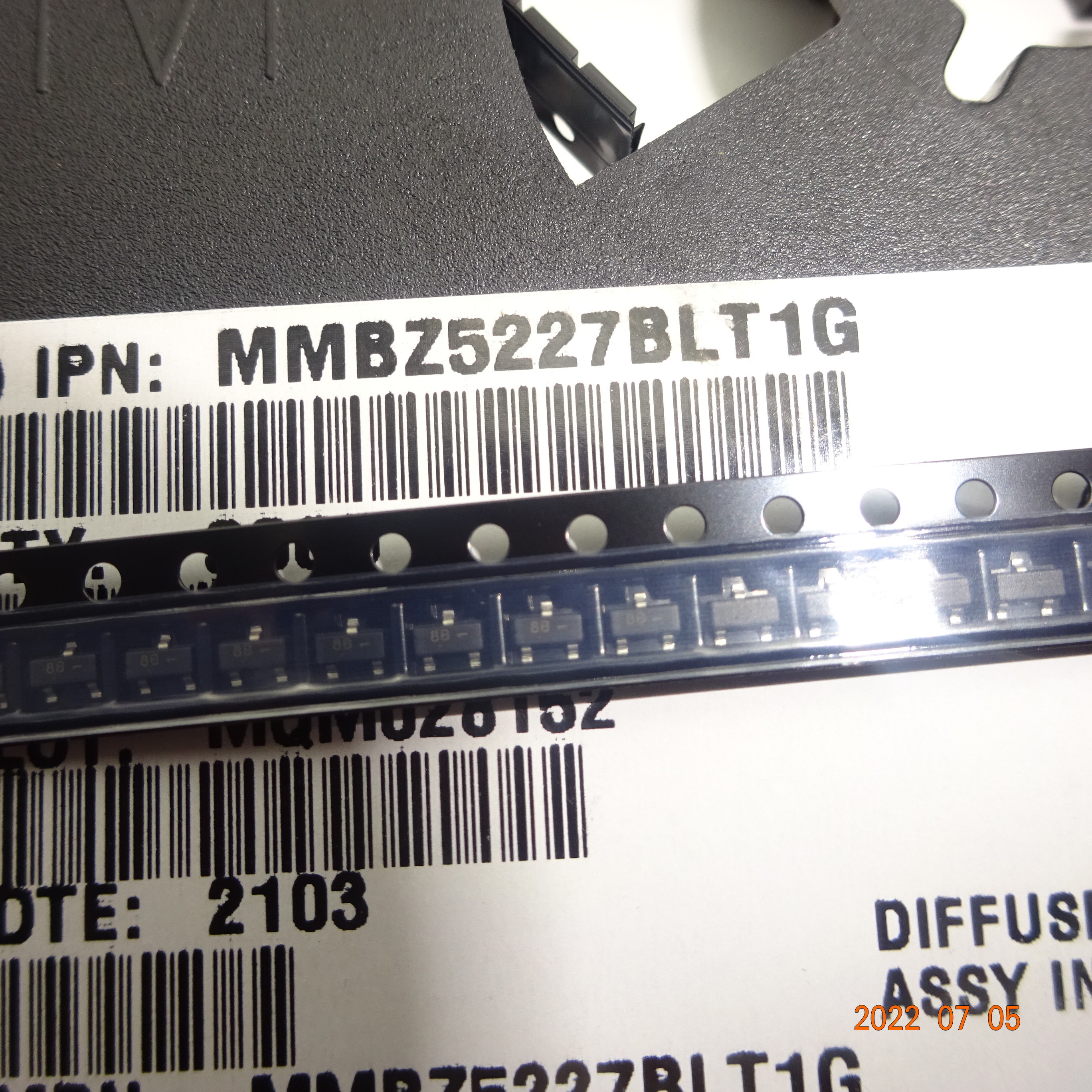 3.6V 225mW Diode Zener Chip IC Transistor MMBZ5227BLT1G