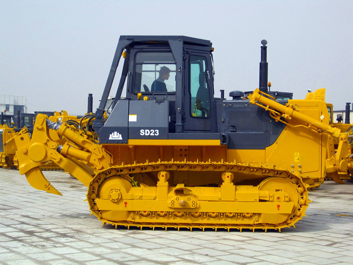 Fmaous brand Shantui bulldozer SD23 230hp dozer best price for earth moving