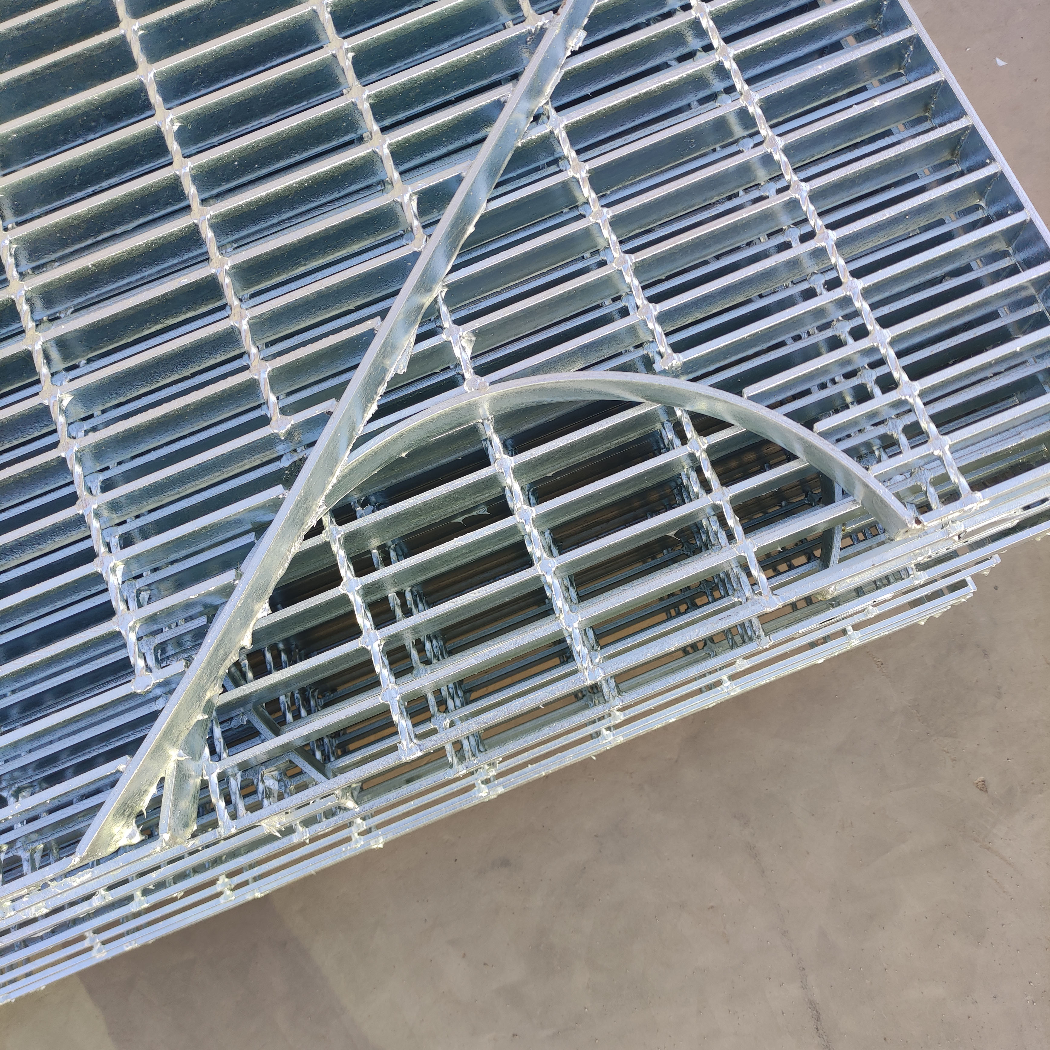 shaped grid