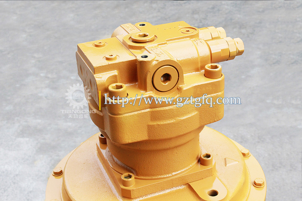 E36D2 E340F E336E Excavator Swing Motor 447-2485 334-9973 334-9979