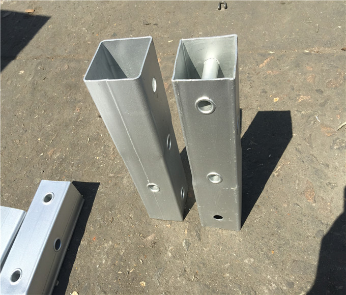 Customized Length Metal Fence Accessories Galvanized Sleeve Square Sign Poles