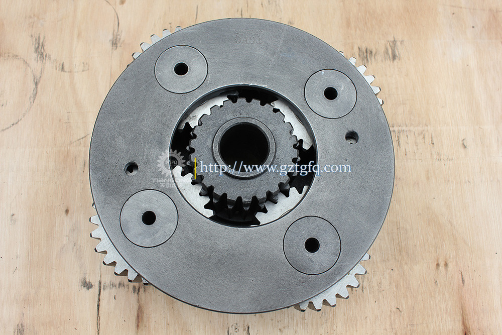 DH150-7 DH130-5 Excavator Gear Swing Carrier For DAEWOO Swing Gearbox